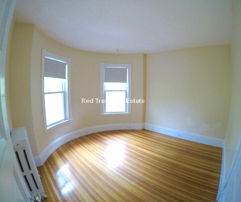 98 Cypress St, Brookline Village