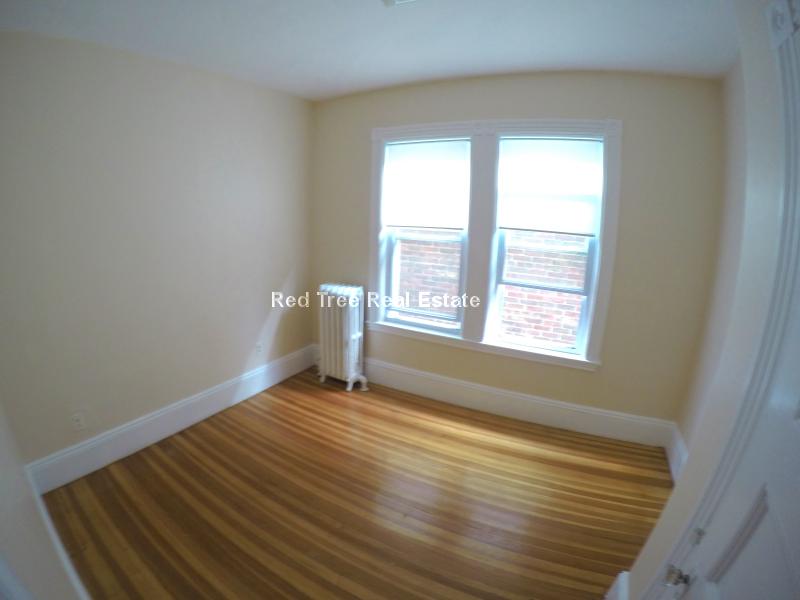 98 Cypress St, Brookline Village