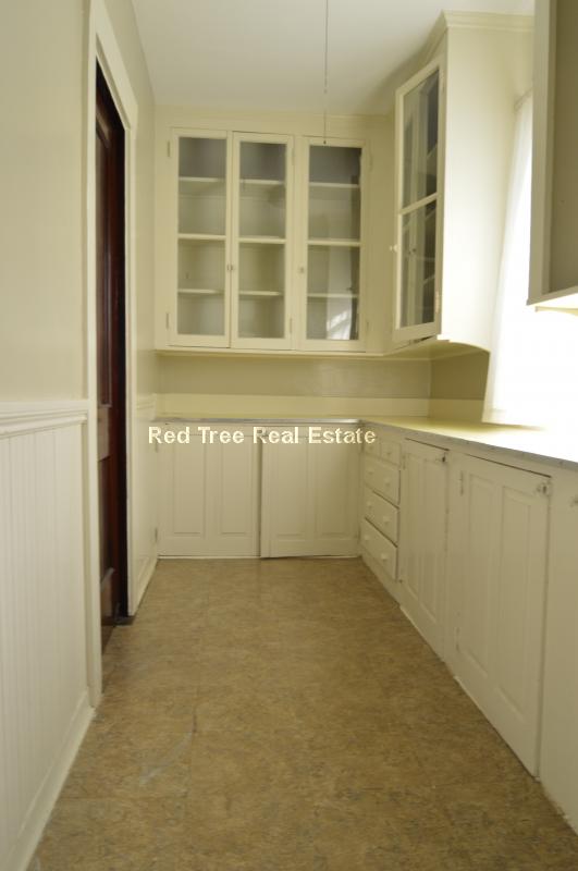 5 Regent Circle, Jamaica Plain