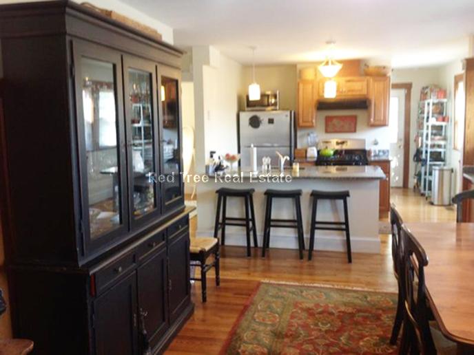 61 Poplar St, East Watertown