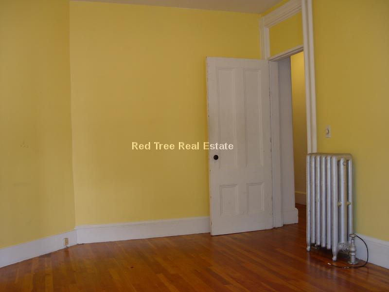 40 Cedar St, Porter Square