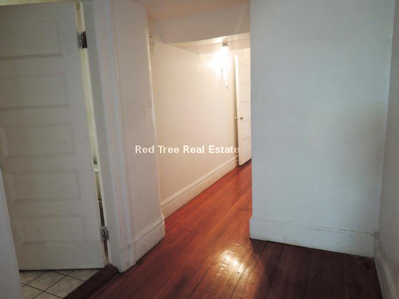 186 Naples Rd, Coolidge Corner