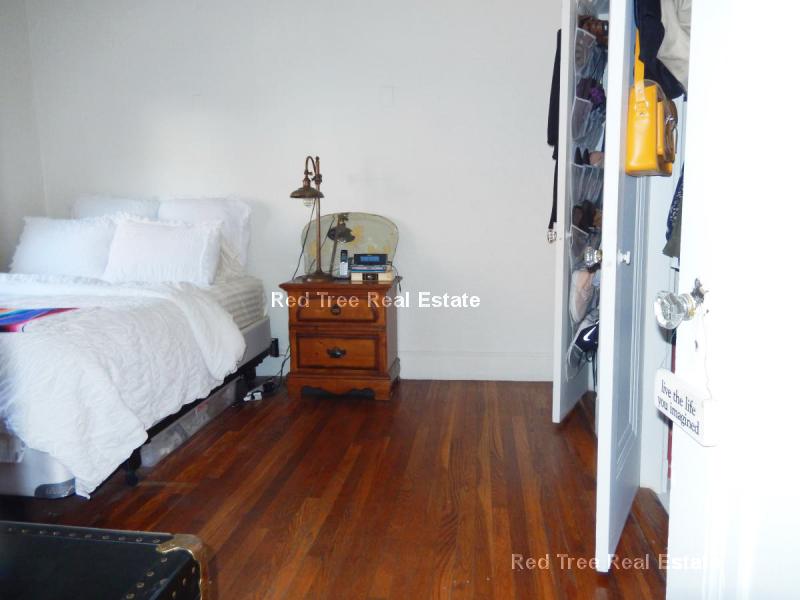 1800 Commonwealth Ave, Brighton