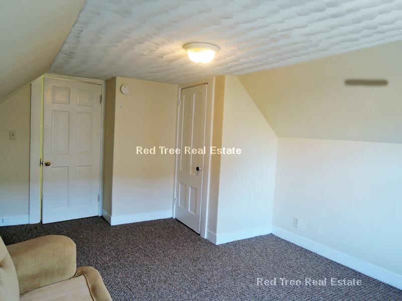 44 Linden St, Allston