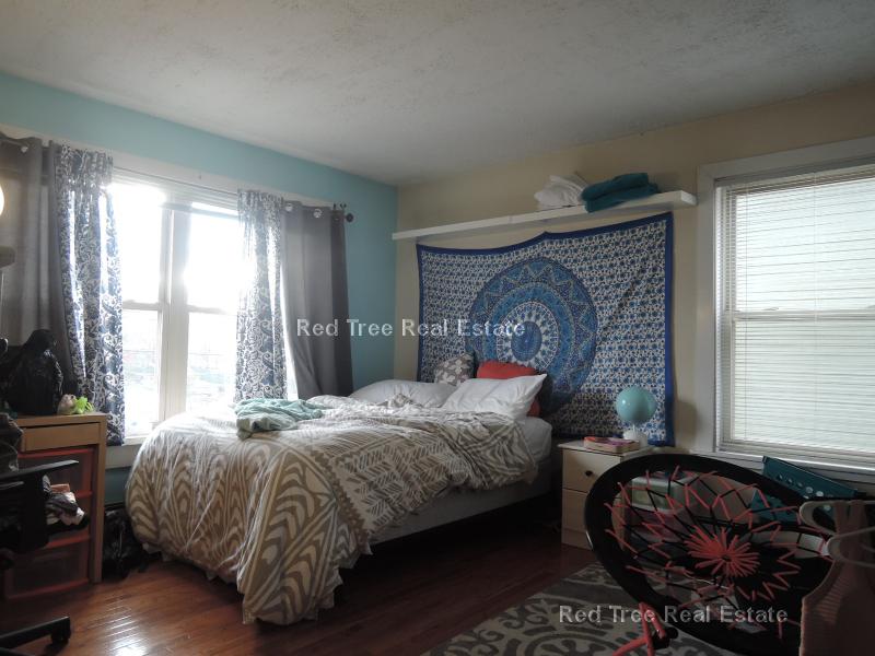 74 Ashford St, Allston