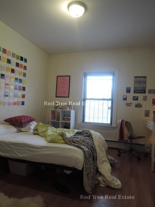 74 Ashford St, Allston