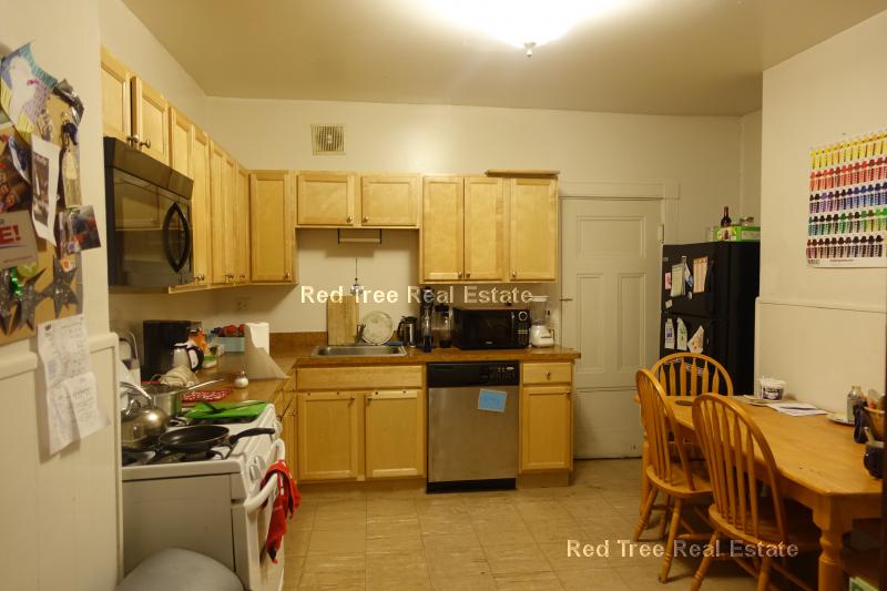 2 bed, 1 bath apartment for rent at 14 Ashford St Unit 5, Allston — photo 2 of 16
