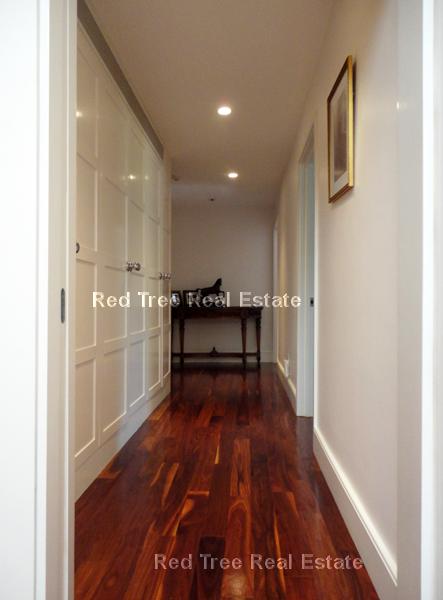 10 Gray Cliff Rd, Newton