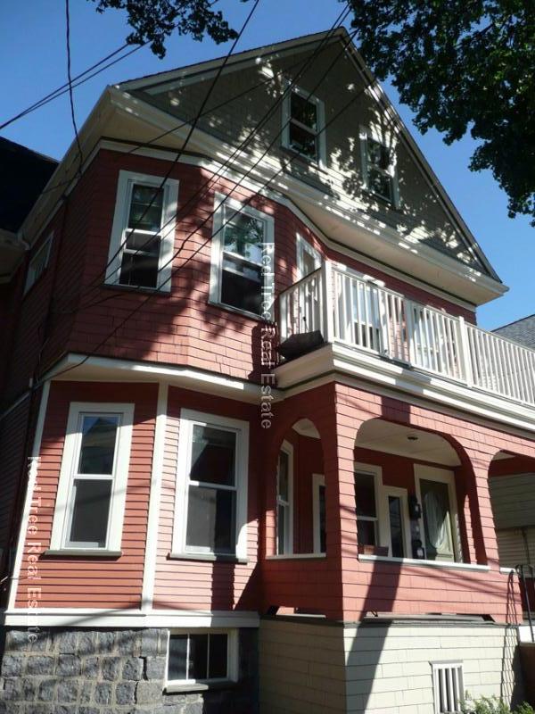 85 Lowden Ave, Powder House Square