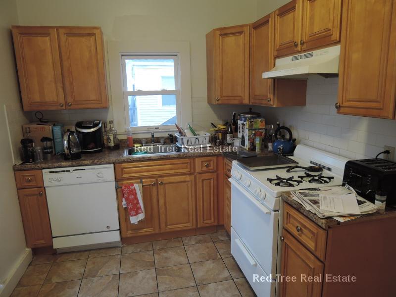 25 Pratt St, Allston