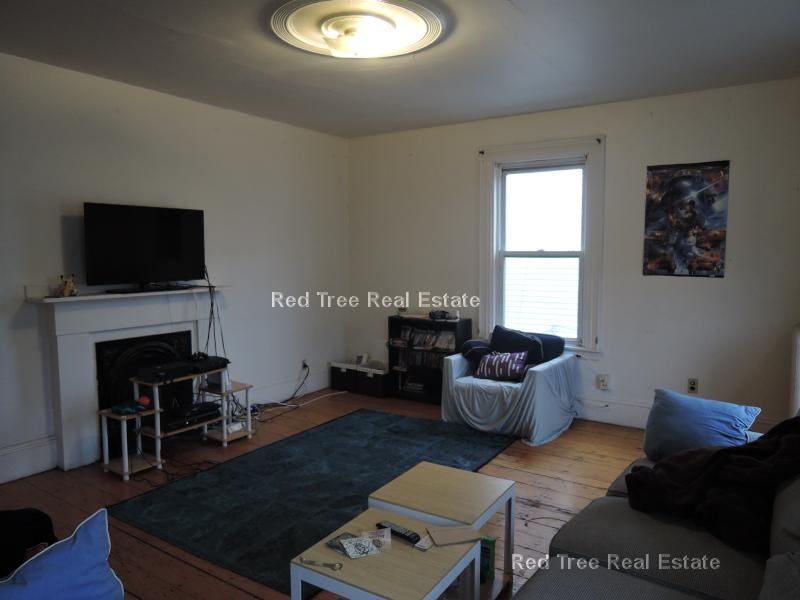 25 Pratt St, Allston