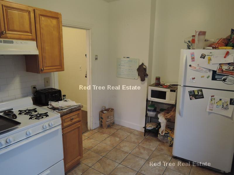 25 Pratt St, Allston