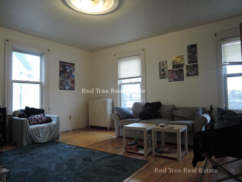 25 Pratt St, Allston