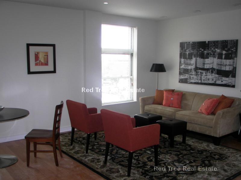 601 Albany St, South End