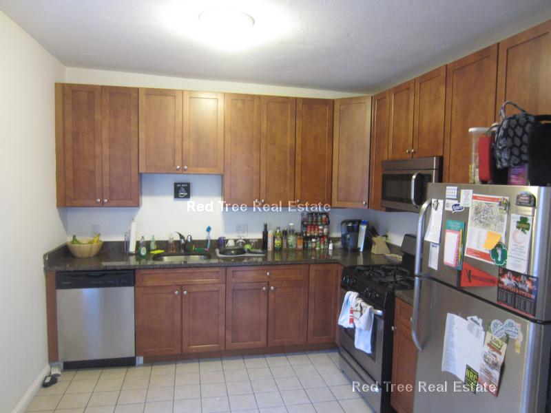 878 Huntington Ave, Mission Hill