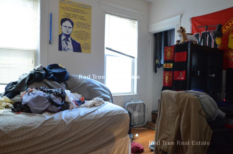 7 Gardner Tr, Allston