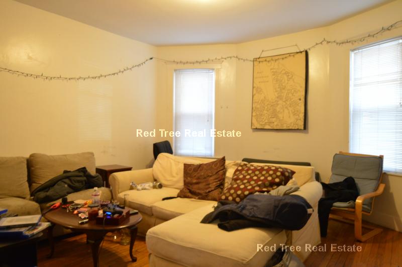 7 Gardner Tr, Allston