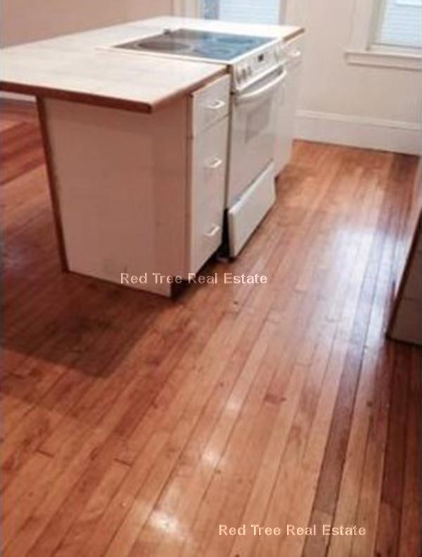229 Harvard St, Cambridge