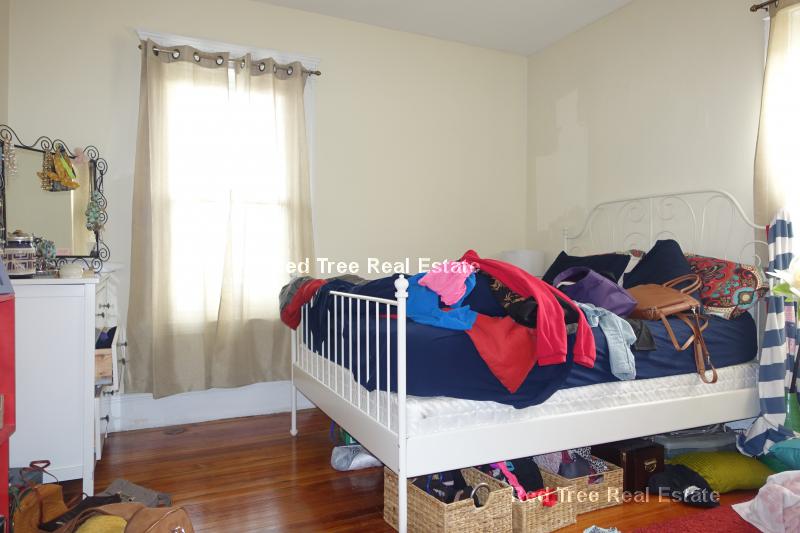 35 Chester St, Allston