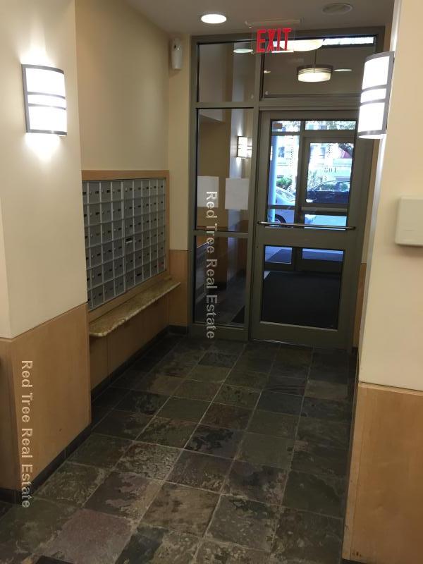 108 Peterborough St, Back Bay