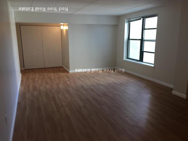 108 Peterborough St, Back Bay