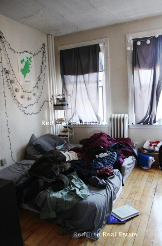 6 bed, 2 bath apartment for rent at 38 Hooker St, Allston — photo 7 of 9