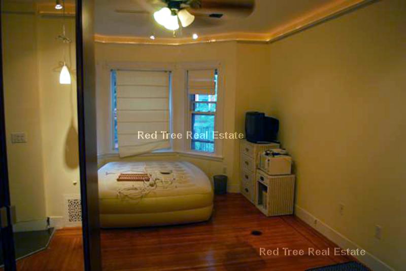 55 Saint Stephen St, Fenway