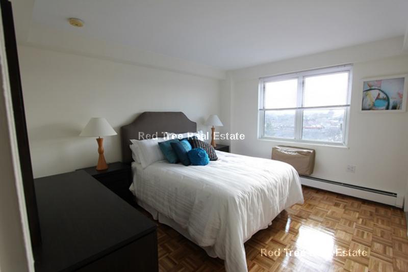 175 Freeman St, Brookline