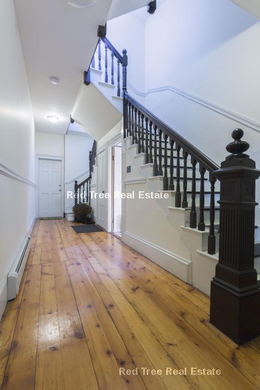 277 Webster St, East Boston