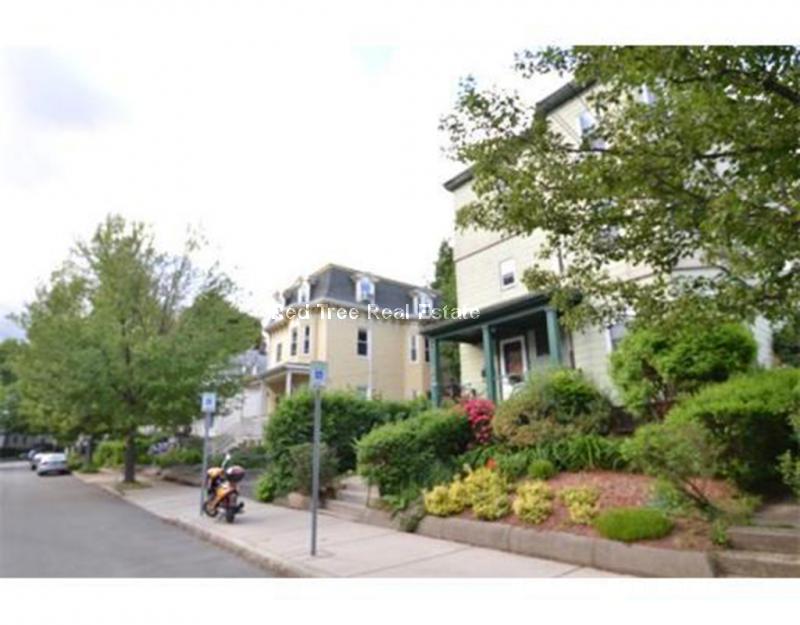 21 Appleton St, Davis Square