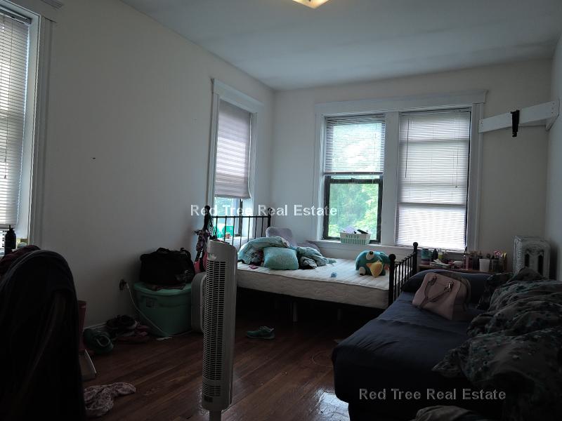 37 Egremont Rd, Brighton