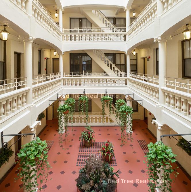 25 Edgerly Rd, Fenway