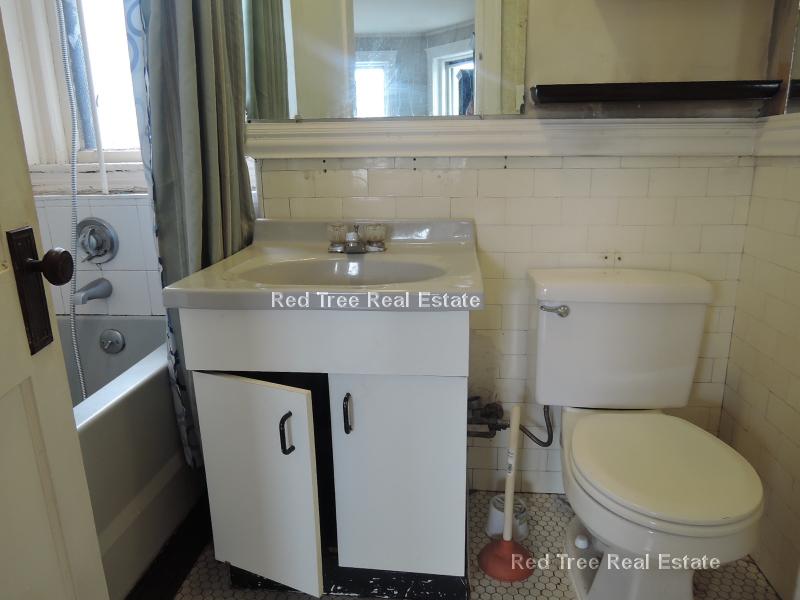 1572 Commonwealth Ave, Brighton