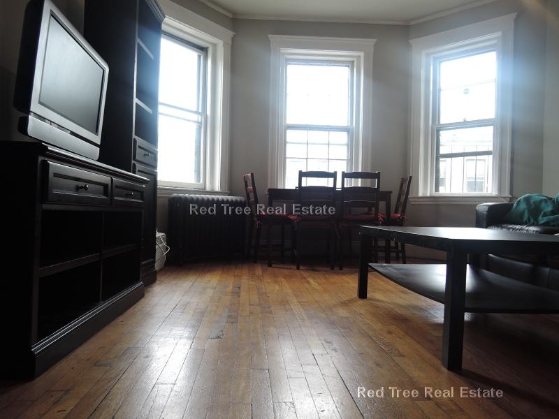 1572 Commonwealth Ave, Brighton