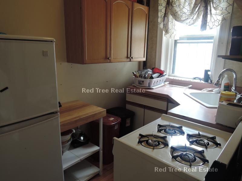 1572 Commonwealth Ave, Brighton