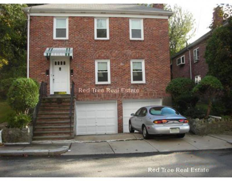 95 Undine Rd, Brighton