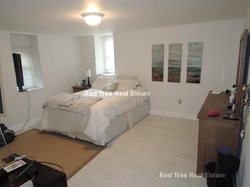 2 bed, 1 bath apartment for rent at 31 York Tr Unit 1, Brookline — photo 16 of 25