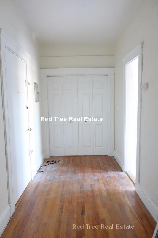 1687 Commonwealth Ave, Brighton