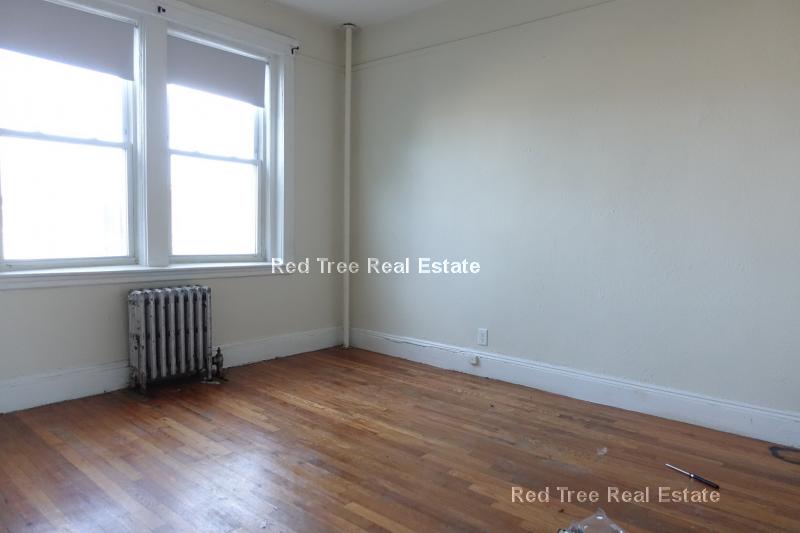 1687 Commonwealth Ave, Brighton