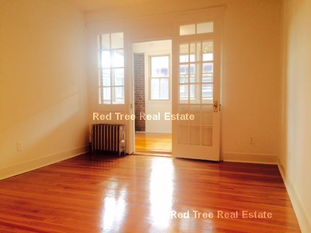 90 Bynner St, Jamaica Plain