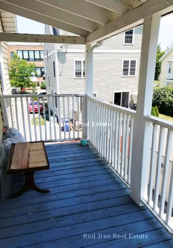 203 Everett St, Allston