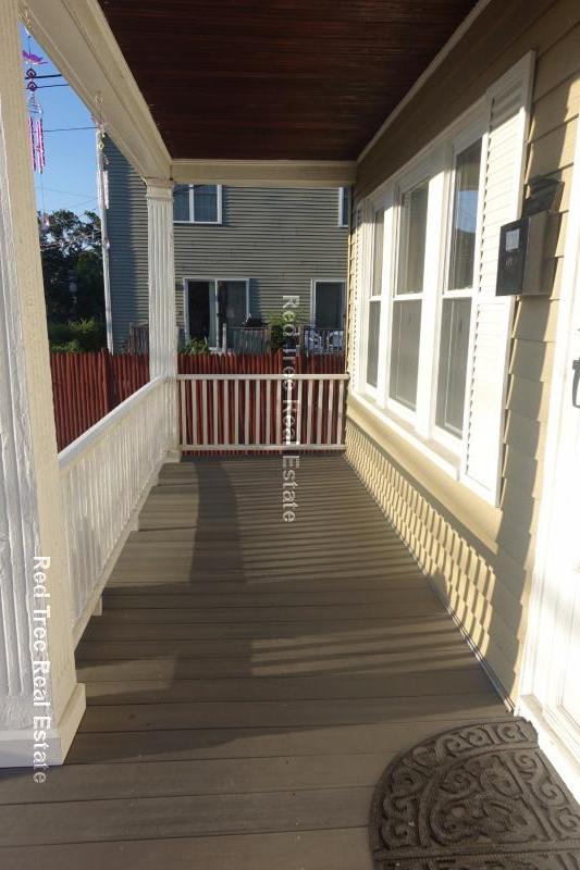 203 Everett St, Allston