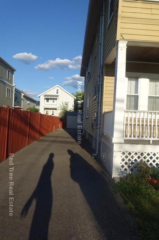 203 Everett St, Allston