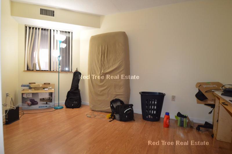 147 Kelton St, Allston