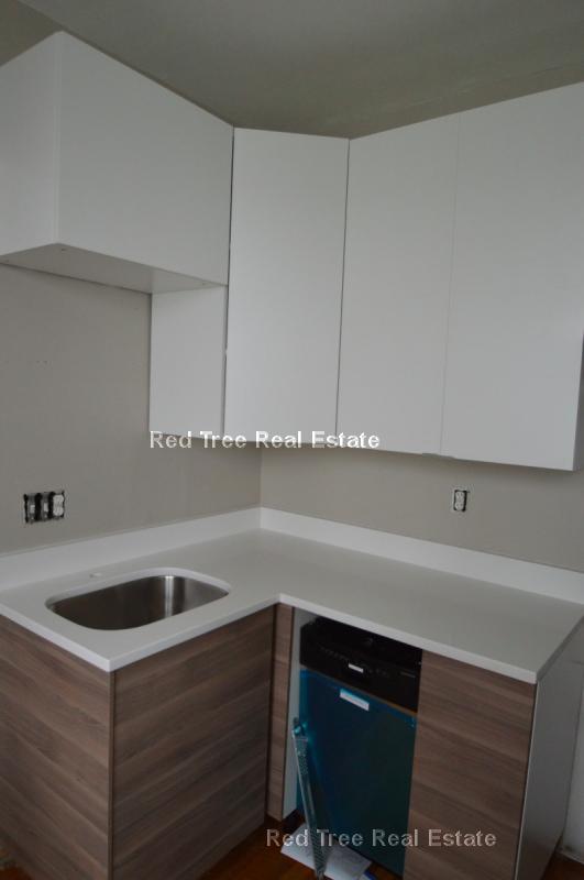 90 Bynner St, Jamaica Plain