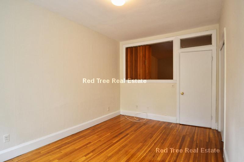 33 Lancaster Ter, Corey Hill