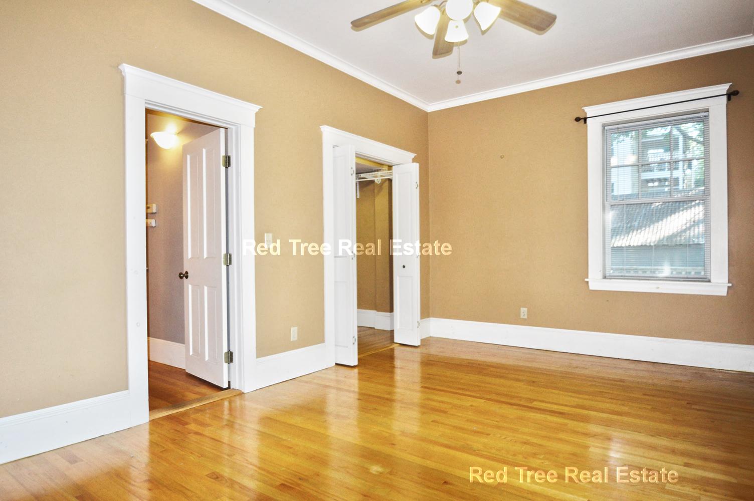 24 Grovenor Rd, Jamaica Plain