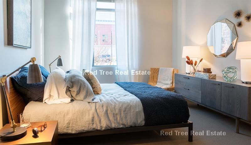 161 South Huntington Ave, Jamaica Plain