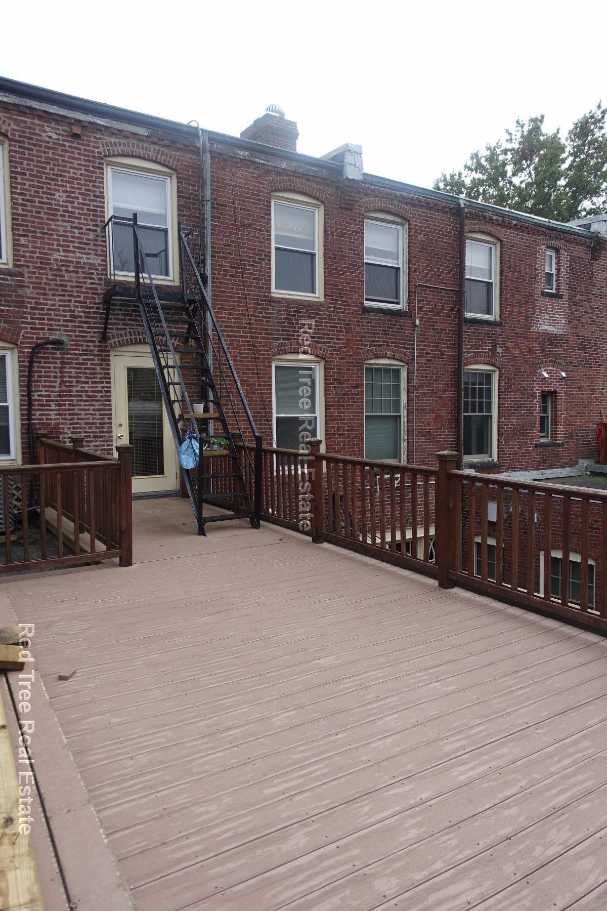 1714 Beacon St, Brookline Hills