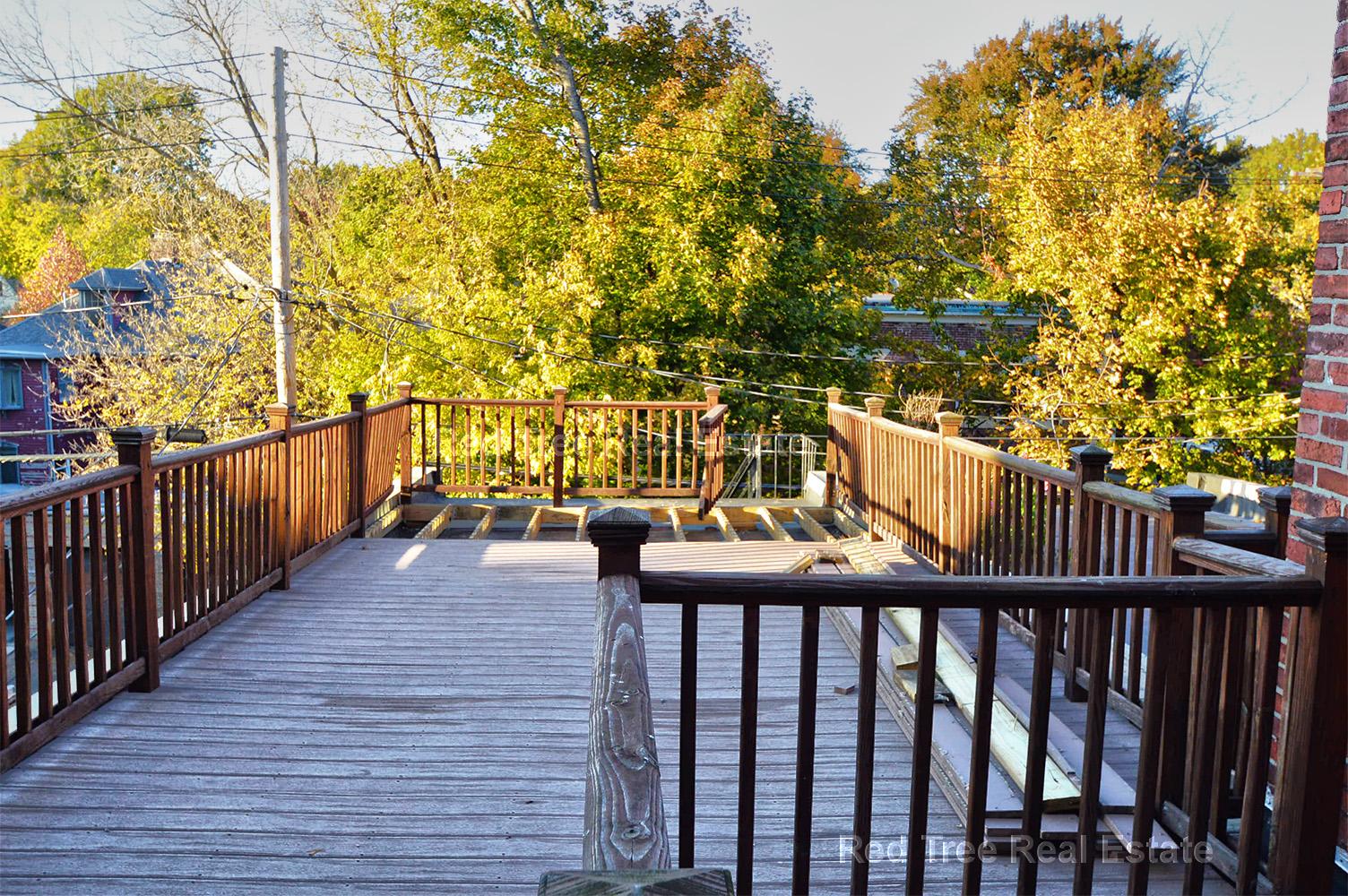 1714 Beacon St, Brookline Hills